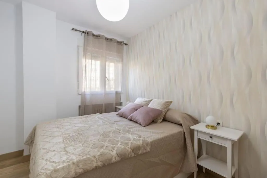 Neptuno Deluxe Apartment Granada 0*,  Spain